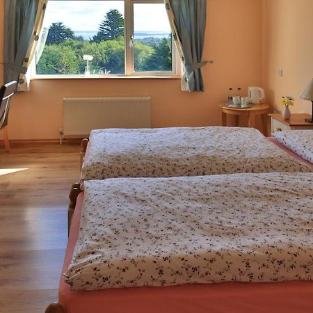 Connemara Haven Bed And Breakfast อูคเทอราร์ด ภายนอก รูปภาพ